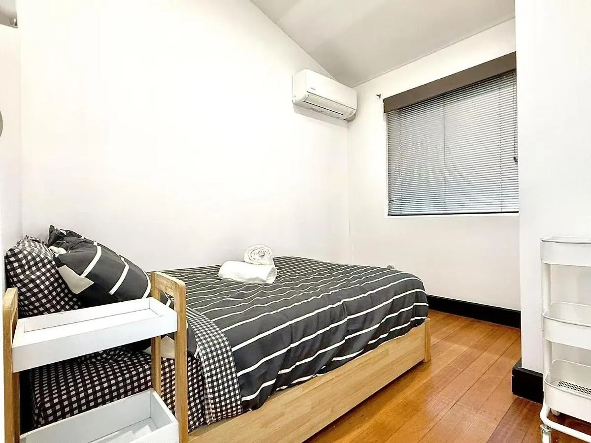 Once A Florist, Now Your Unique 5-Bedroom Home In Brisbane 0*,  Australia